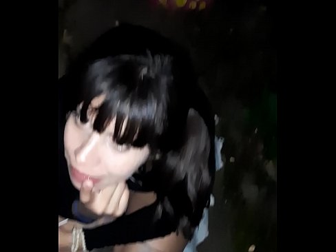 ❤️ Гудамжинд чихэр авахын тулд бэлэг эрхтэн хавдсан ❤️ Супер порно манайд ❌